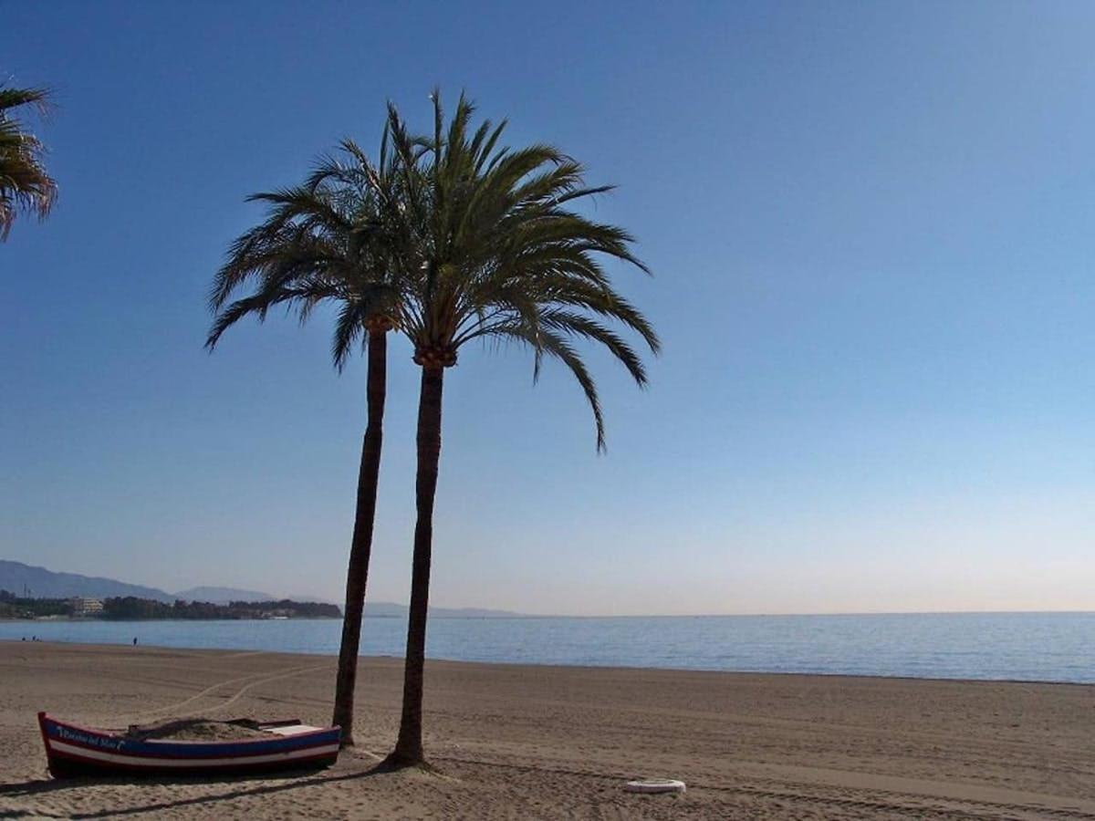 Espectacular Piso En Primera Linea De Playa Естепона Екстер'єр фото